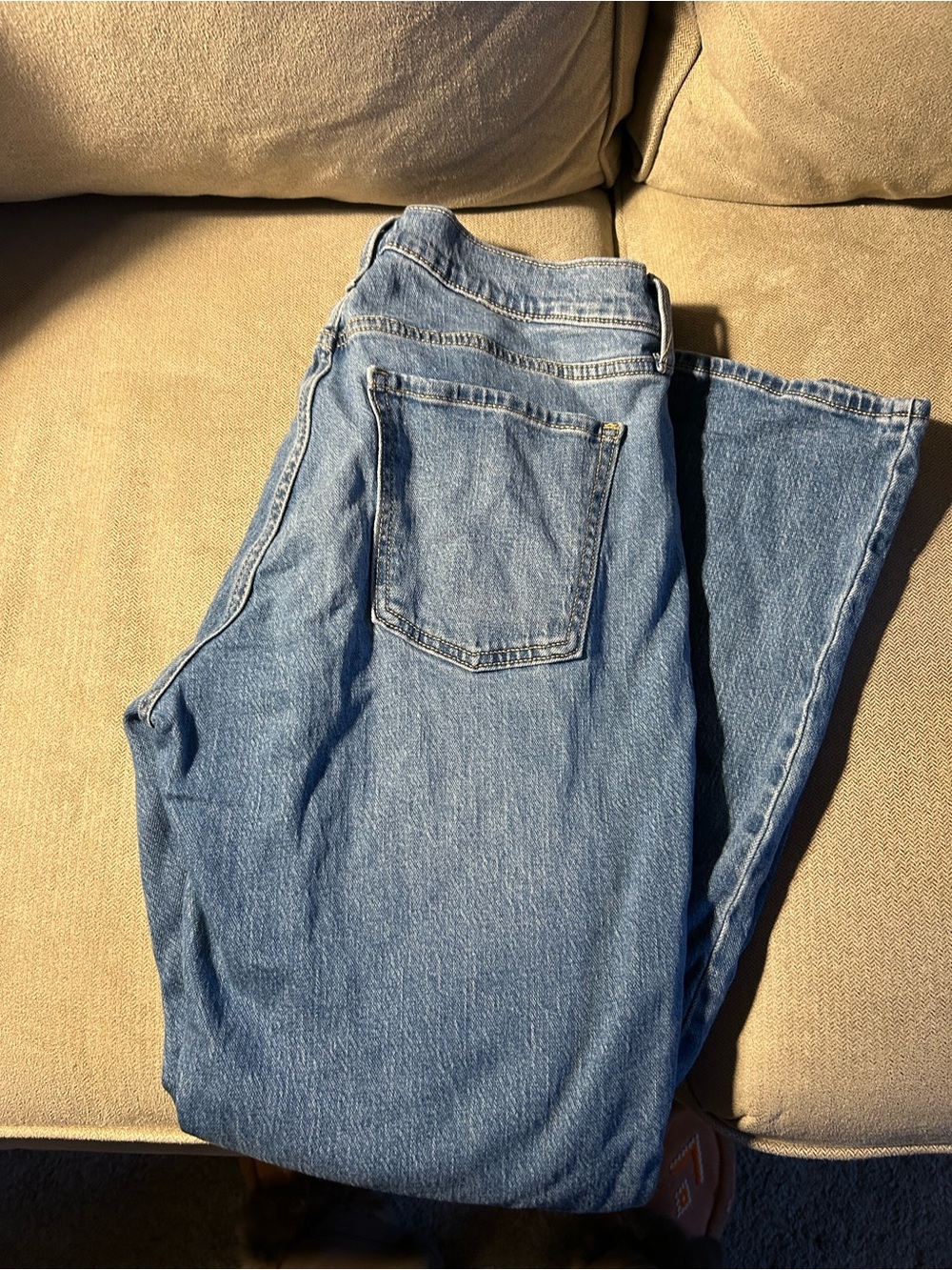 Old Navy WOW Boyfriend Straight-Leg Women's Jeans in Light Blue Denim